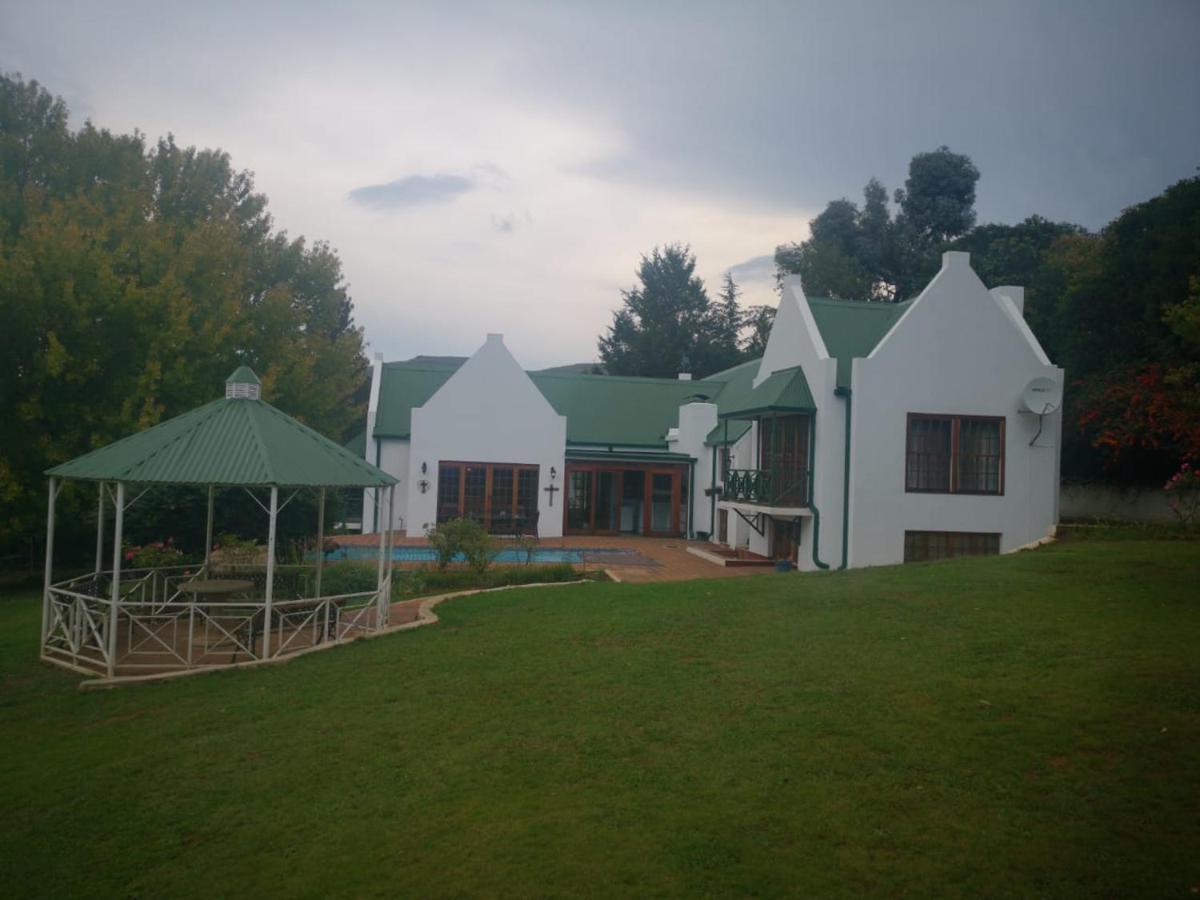 The Gables-Clarens Villa Eksteriør billede