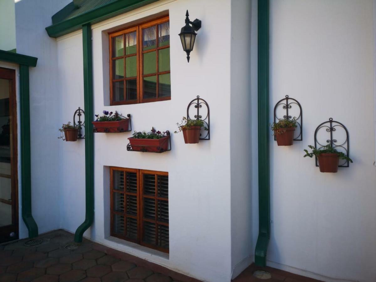 The Gables-Clarens Villa Eksteriør billede